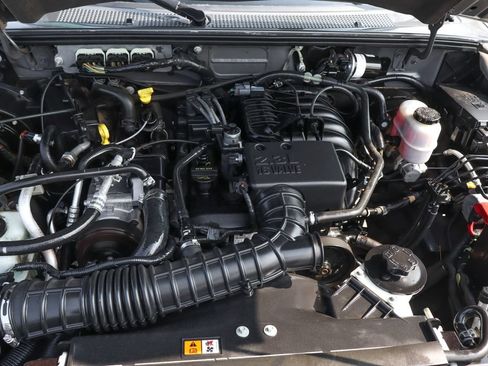 Used 2010 Ford Ranger XLT RWD image 15