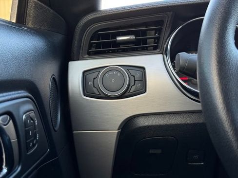 Used 2015 Ford Mustang GT Premium w/ Equipment Group 401A RWD image 31