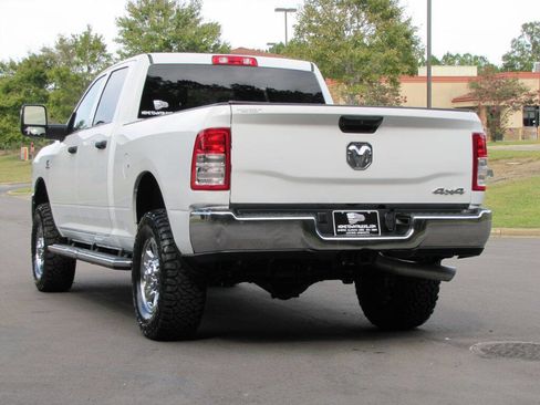 Used 2023 RAM 2500 Tradesman w/ Chrome Appearance Group image 10
