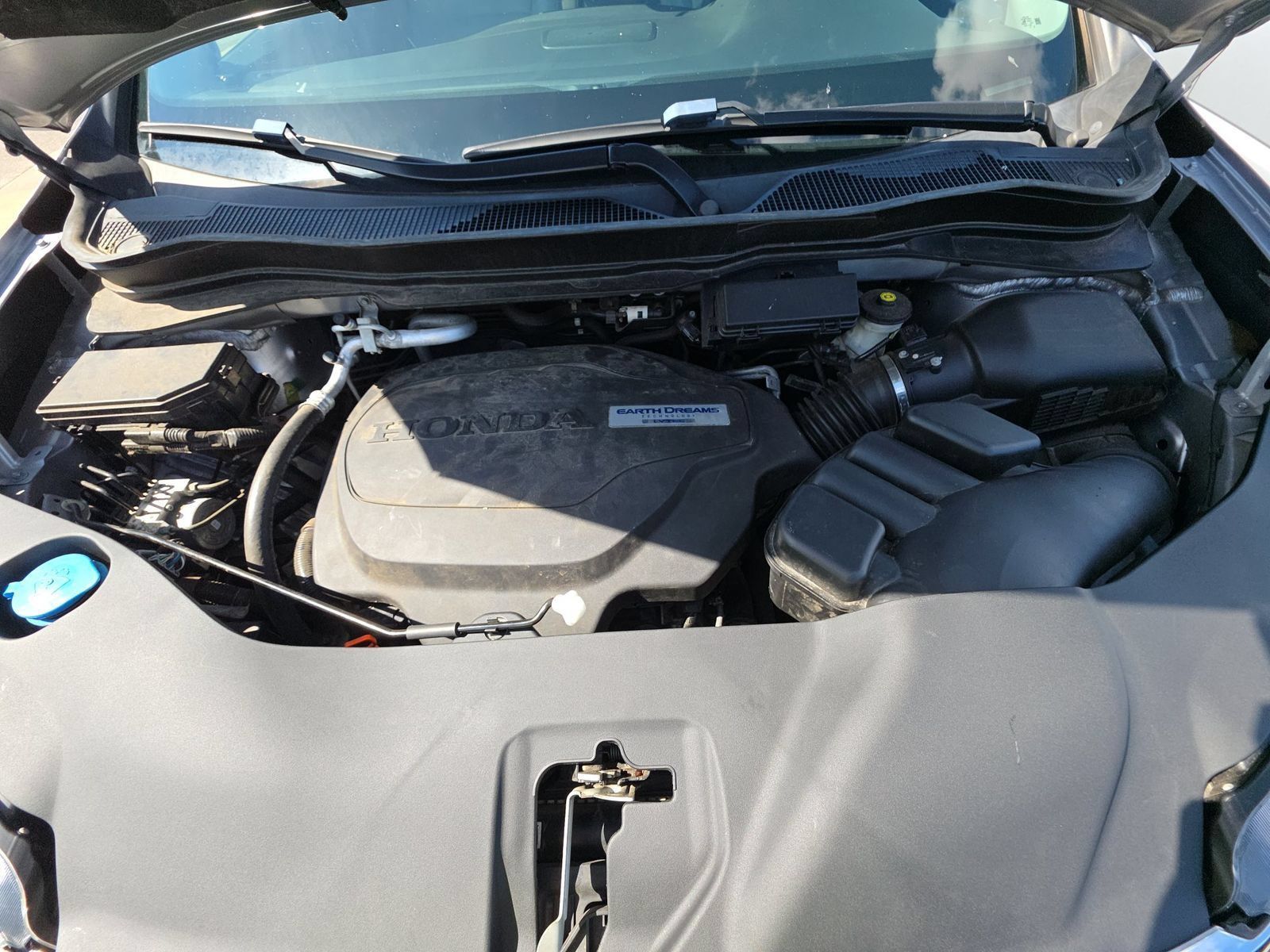 Used 2017 Honda Pilot Touring image 17