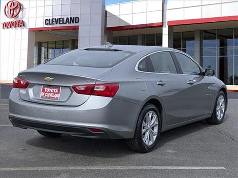 Used 2023 Chevrolet Malibu LT FWD image 7