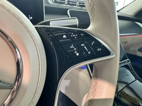 Used 2022 Mercedes-Benz S 580 4MATIC Sedan w/ AMG Line Package image 33