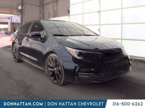 Used 2023 Toyota Corolla SE FWD image 8