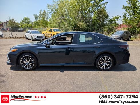 Certified 2021 Toyota Camry XLE w/ Navigation Package AWD/4WD image 6