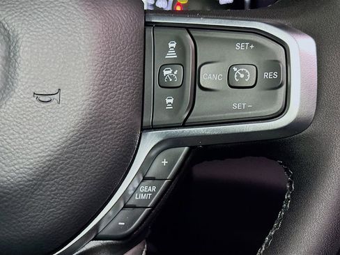 New 2026 RAM 1500 Big Horn AWD/4WD image 30