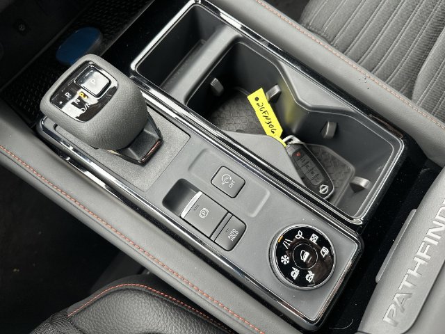 New 2026 Nissan Pathfinder Rock Creek AWD/4WD image 30