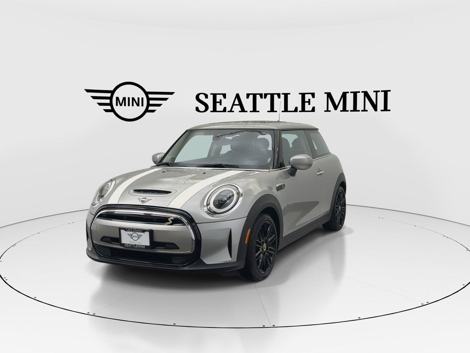 Used 2024 MINI Cooper SE FWD image 4