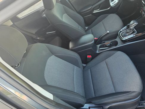 Used 2020 Kia Soul S FWD image 18