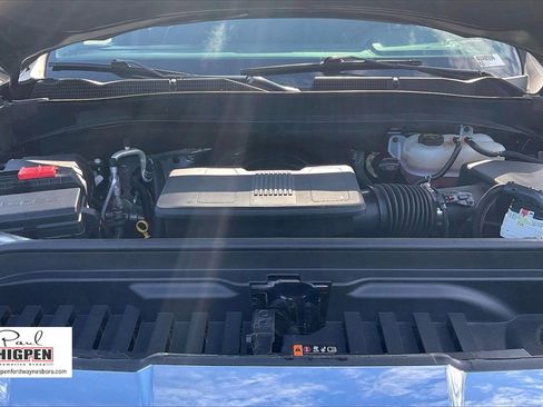 Used 2025 GMC Sierra 1500 SLT image 10