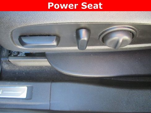 Used 2021 GMC Acadia Denali w/ Denali Ultimate Package image 27