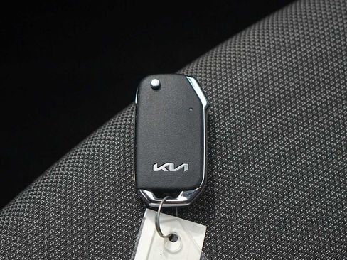 Used 2024 Kia Forte LXS FWD image 28
