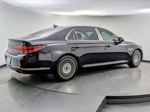 Used 2020 Genesis G90 3.3T Premium image 8