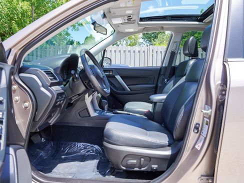 Used 2016 Subaru Forester 2.5i Limited AWD/4WD image 14