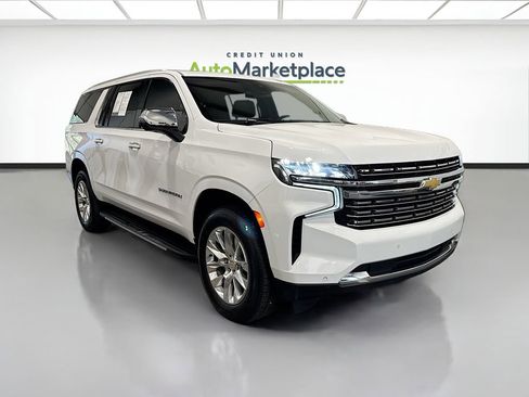 Used 2023 Chevrolet Suburban Premier image 1