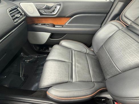 Used 2023 Lincoln Navigator L Black Label image 21
