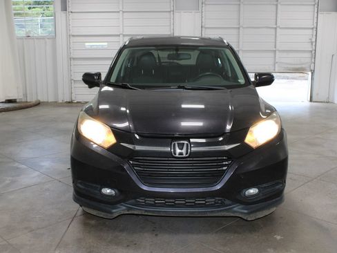 Used 2017 Honda HR-V EX-L image 3