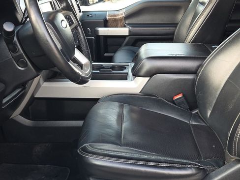 Used 2019 Ford F450 Lariat w/ Lariat Ultimate Package image 19