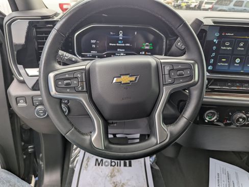 Certified 2024 Chevrolet Silverado 1500 LT AWD/4WD image 16