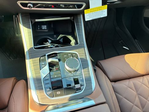 New 2026 BMW X5 xDrive50e w/ M Sport Package AWD/4WD image 15