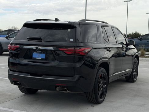 Certified 2022 Chevrolet Traverse Premier w/ Redline Edition image 4