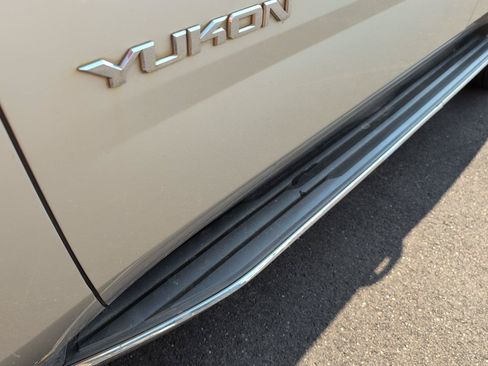 Used 2015 GMC Yukon SLE RWD image 13