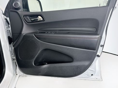 Used 2025 Dodge Durango GT RWD image 34