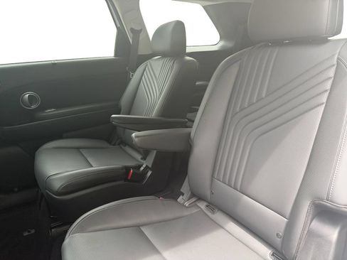 Used 2026 Hyundai Palisade SEL AWD/4WD image 13