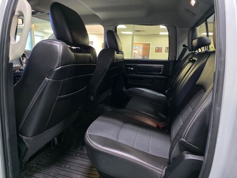 Used 2014 RAM 1500 Sport image 19