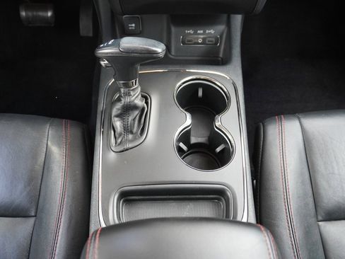 Used 2018 Dodge Durango GT w/ Technology Group image 17