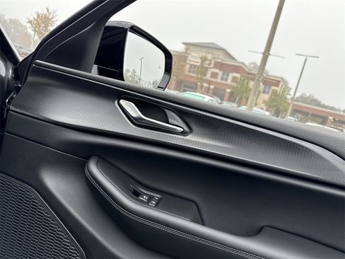 New 2025 Jeep Grand Cherokee L Altitude image 29