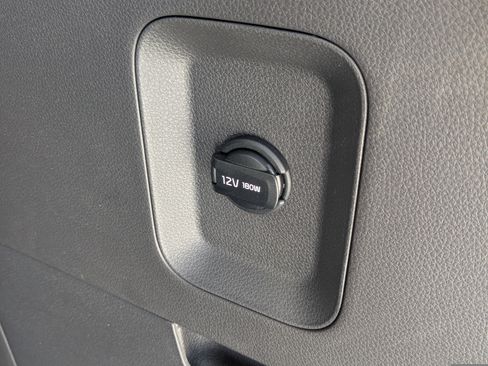New 2026 Kia Carnival EX FWD image 16