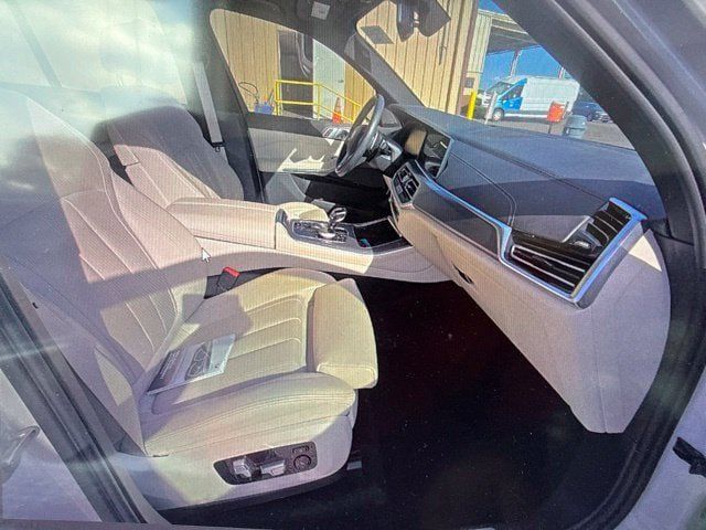 Used 2020 BMW X5 xDrive40i w/ Premium Package AWD/4WD image 10