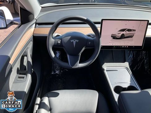 Used 2023 Tesla Model Y Long Range AWD/4WD image 38