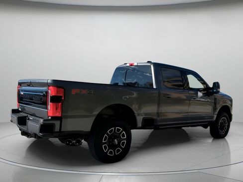 New 2026 Ford F350 Platinum w/ FX4 Off-Road Package image 30