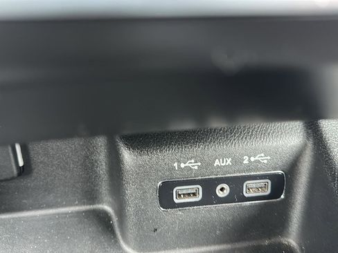 Used 2020 Dodge Durango SXT image 22