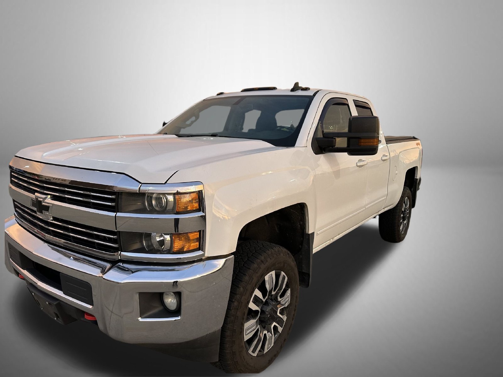Used 2015 Chevrolet Silverado 2500 LT w/ LT Convenience Package AWD/4WD image 1