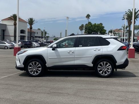 Certified 2023 Toyota RAV4 XLE Premium AWD/4WD image 38