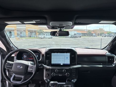 Used 2021 Ford F150 Lariat w/ Equipment Group 502A High AWD/4WD image 11