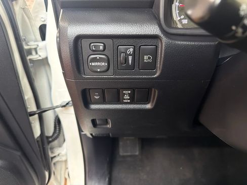 Used 2020 Toyota 4Runner Limited RWD image 23