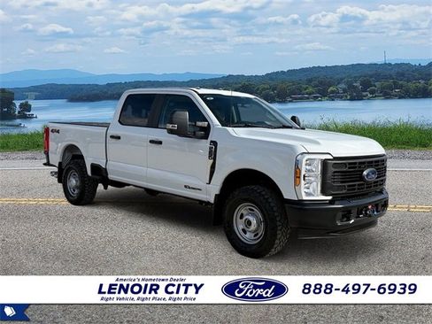 Used 2025 Ford F250 XL image 1