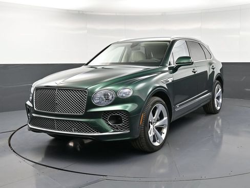 Certified 2022 Bentley Bentayga AWD/4WD image 1