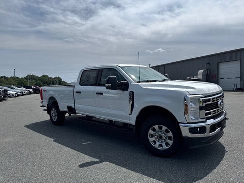 Used 2024 Ford F350 XLT w/ FX4 Off-Road Package AWD/4WD image 1