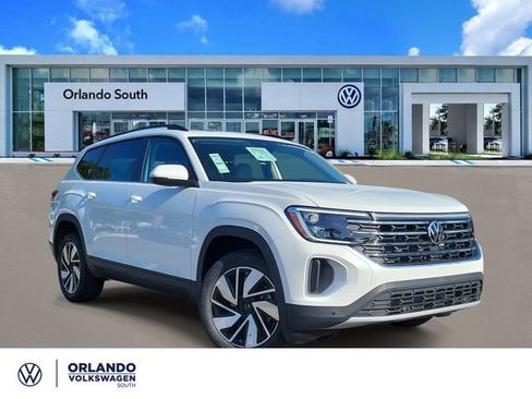 New 2026 Volkswagen Atlas SE FWD image 1
