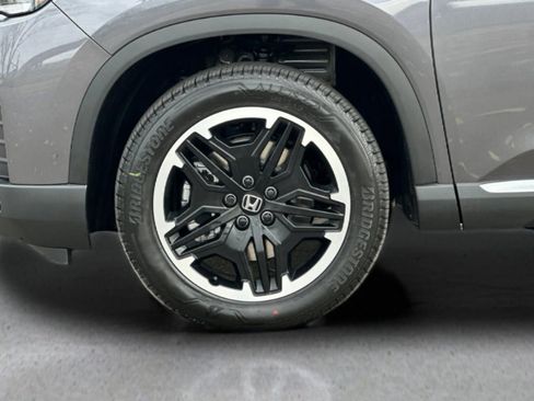 New 2026 Honda Pilot Touring image 32