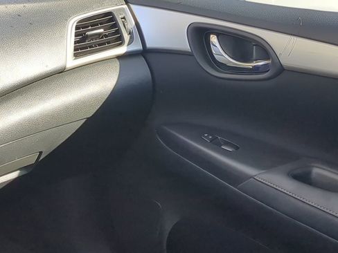 Used 2017 Nissan Sentra S w/ S Style Package image 23