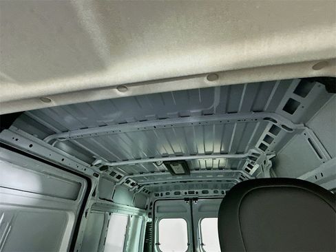 New 2025 RAM ProMaster 3500 w/ Quick Order Package 22G SLT image 14