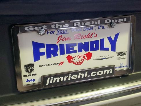 Used 2023 Buick Encore GX Essence w/ Experience Buick Package image 7