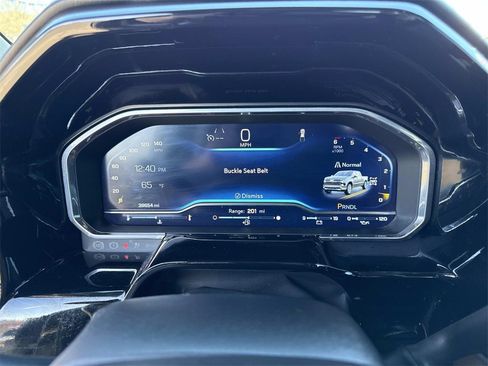 Used 2022 Chevrolet Silverado 1500 LT image 14