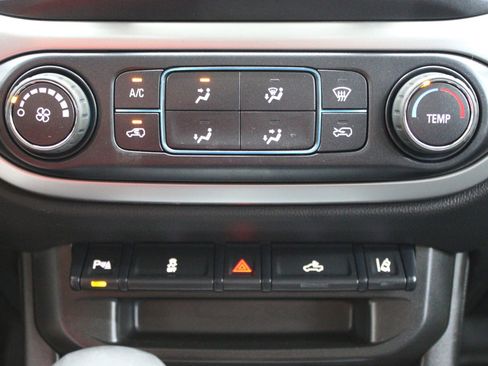 Used 2022 Chevrolet Colorado LT w/ Fleet Safety Package RWD image 24
