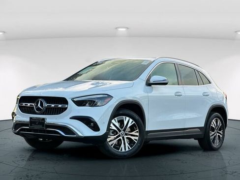 Used 2025 Mercedes-Benz GLA 250 image 2